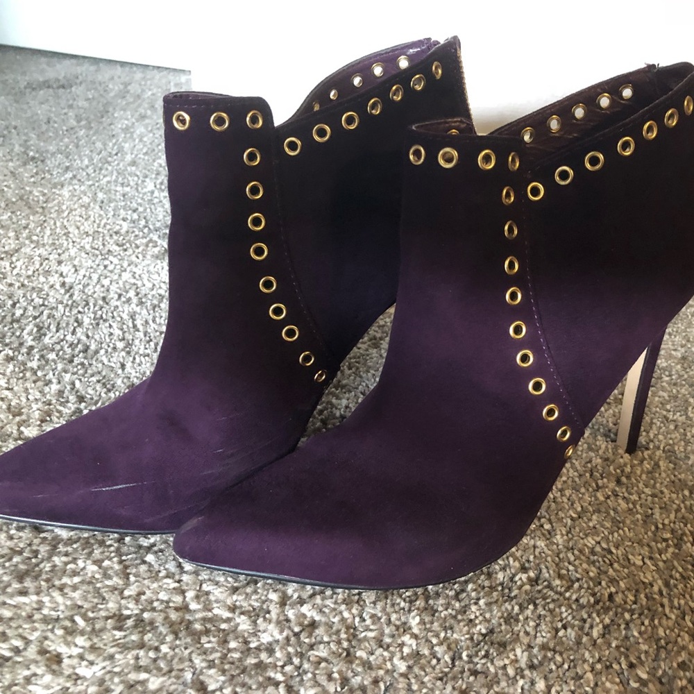 Izabella Rue plum booties